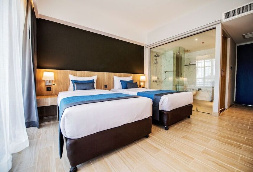 هتل Days Inn By Wyndham Aonang Krabi