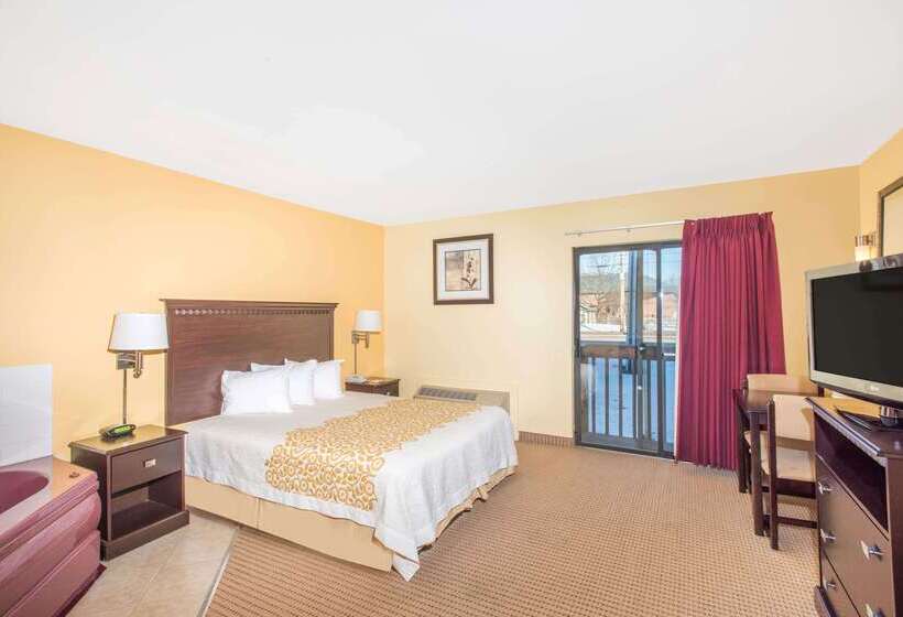 Отель Days Inn By Wyndham Colchester Burlington