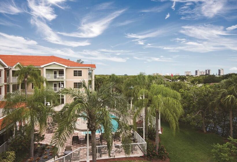 فندق Doubletree Suites By Hilton Naples