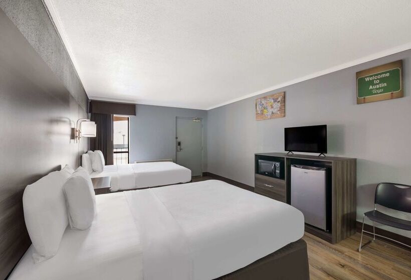 호텔 Econo Lodge Near The Domain   The Arboretum