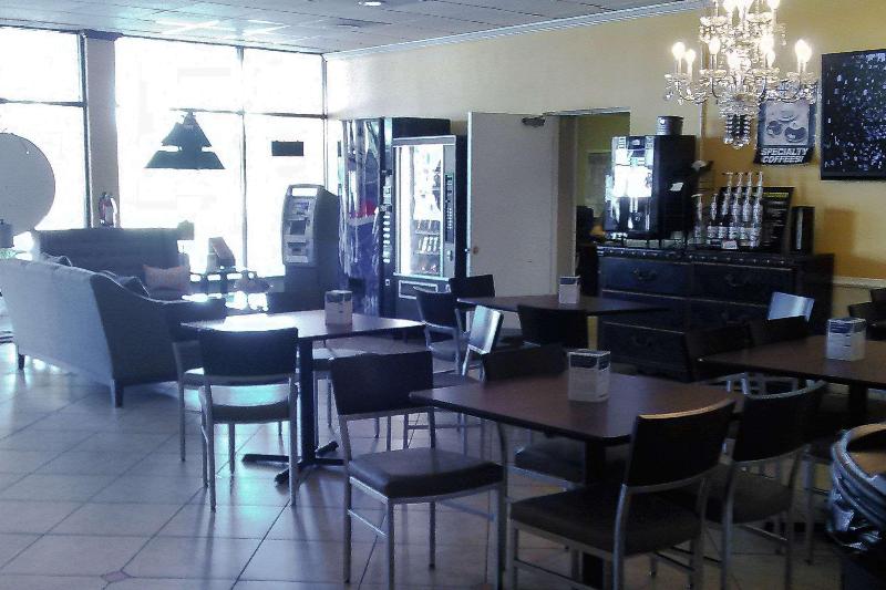 فندق Econo Lodge