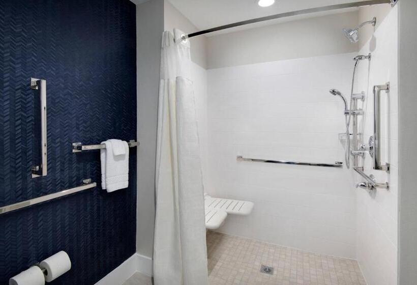 هتل Fairfield Inn & Suites Columbia Downtown