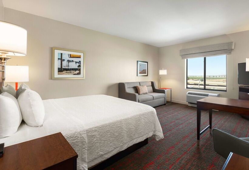 בית מלון כפרי Hampton Inn & Suites Phoenix Glendale Westgate