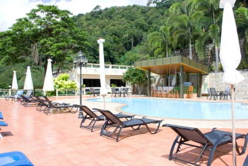 هتل Memory Karon Resort