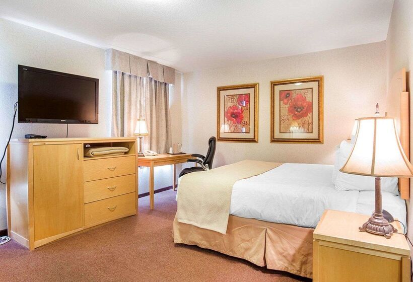 בית מלון כפרי Quality Inn & Suites