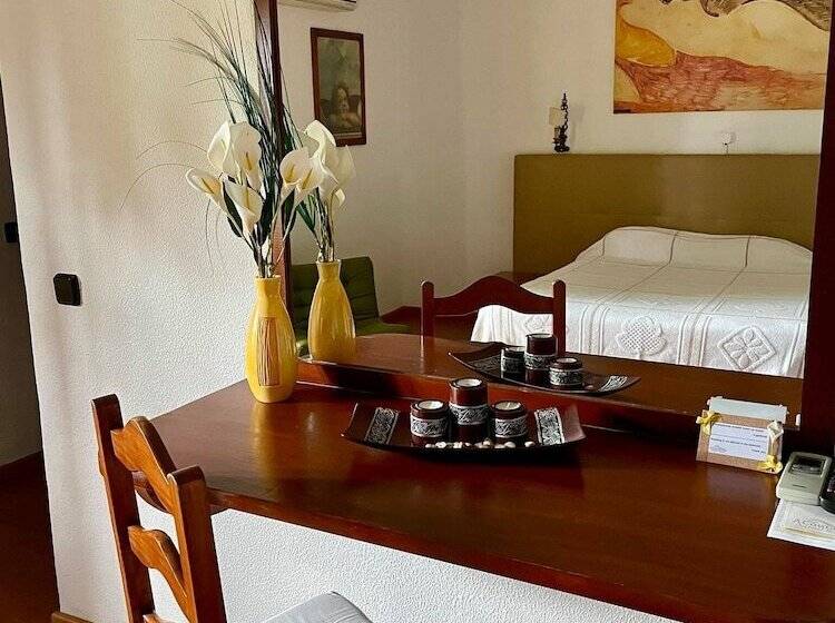 교외 호텔 Rural A Coutada Peniche