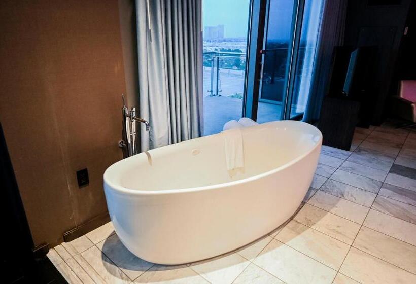 هتل Stripviewsuites Two Bedroom Conjoined Suite At Palms Place