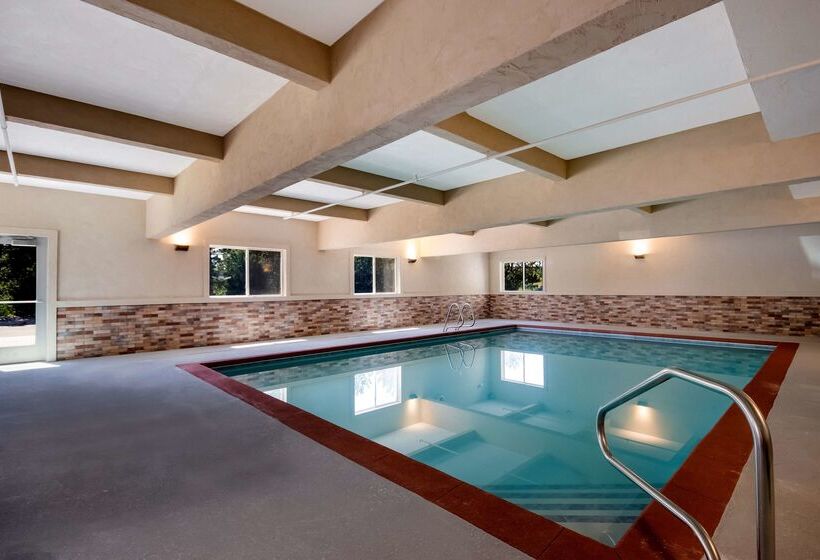Surestay Plus Hotel By Best Western Rexburg