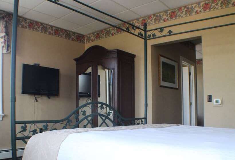 ホテル Waynebrook Inn, Est 1865