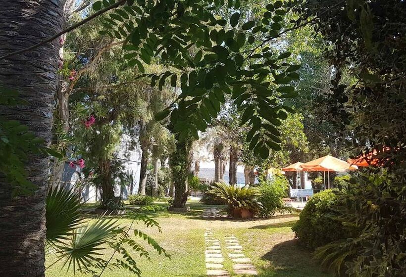 Marita's Apartments