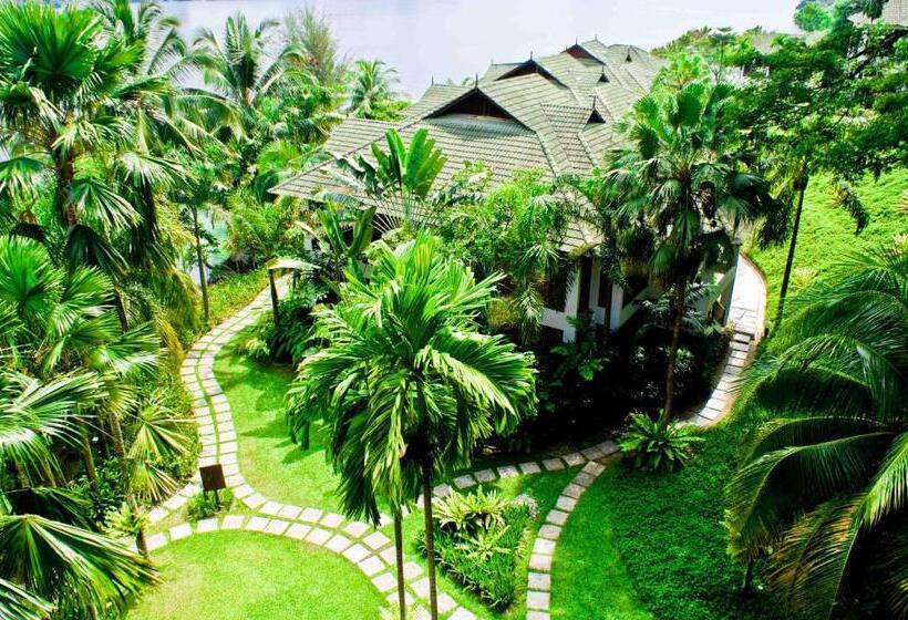 Mines Beach Resort
