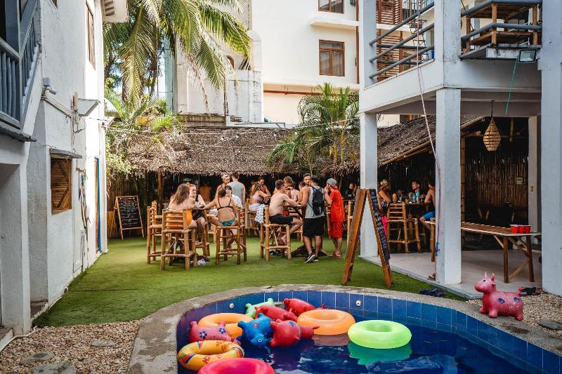 Hotel Mad Monkey Hostel Boracay