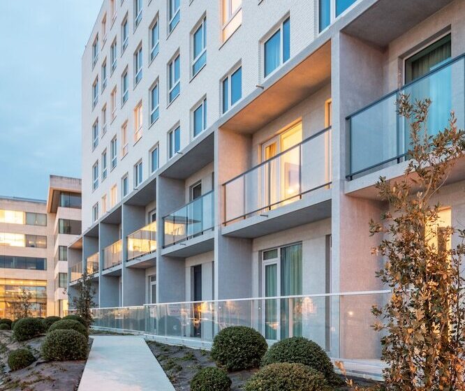 호텔 Residence Inn By Marriott Brussels Airport