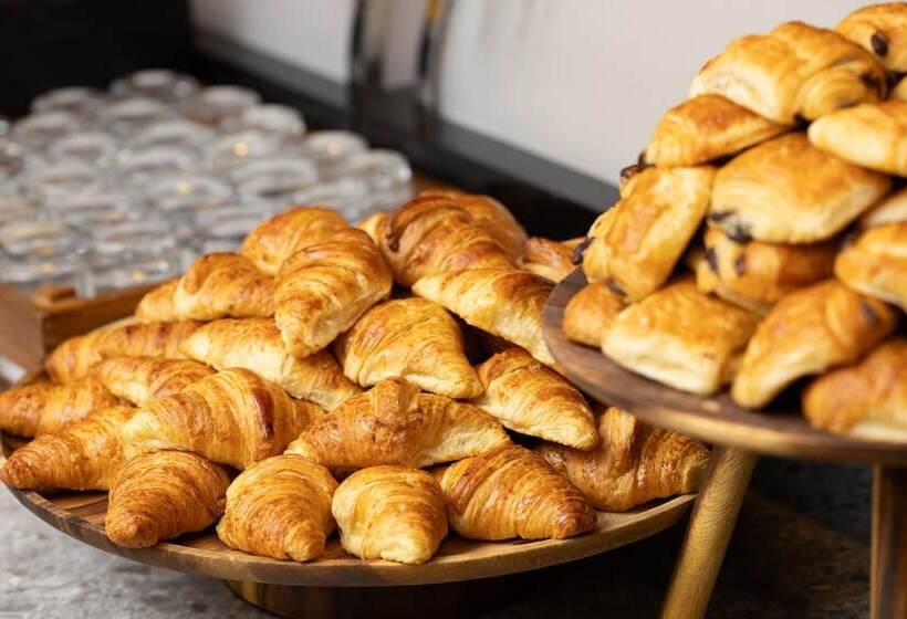 호텔 Residence Inn By Marriott Brussels Airport