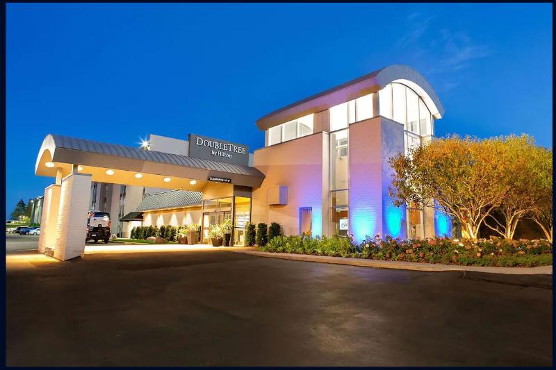 호텔 Doubletree By Hilton Roseville Minneapolis