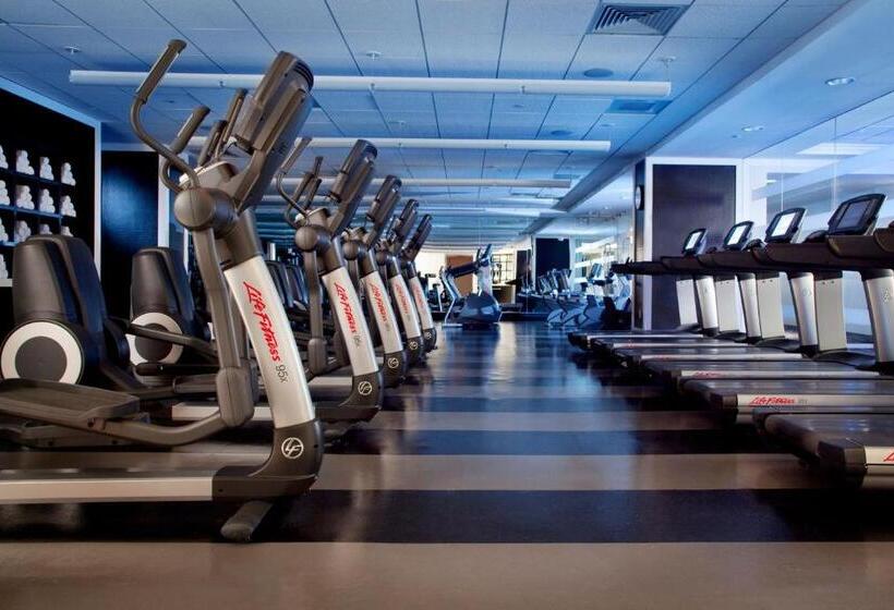 هتل Gaylord National Resort & Convention Center