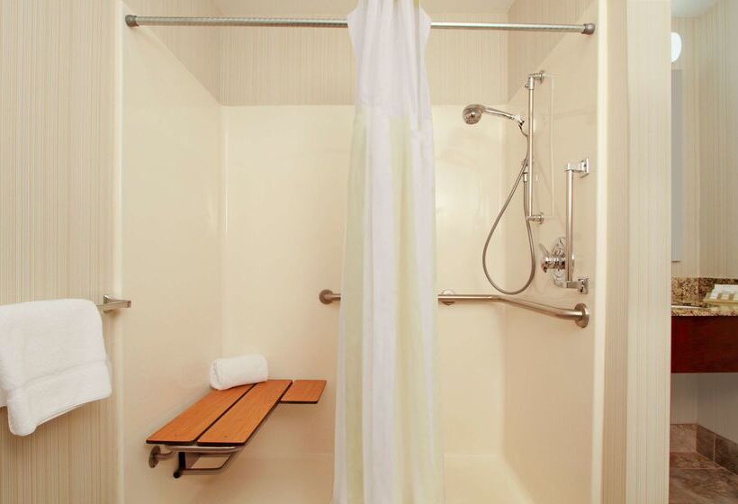 فندق Hilton Garden Inn Columbus Airport