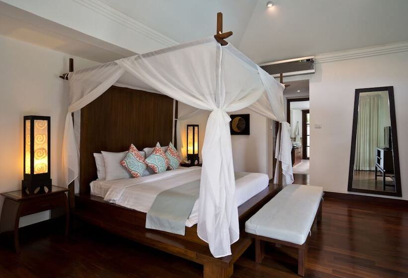 هتل Kanda Residences Pool Villas