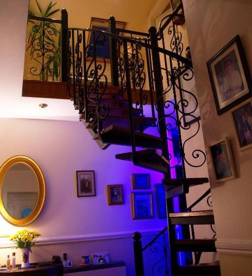 فندق Sea Breeze Bed And Breakfast
