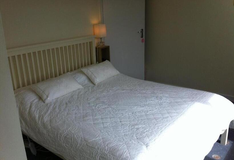 فندق Sea Breeze Bed And Breakfast