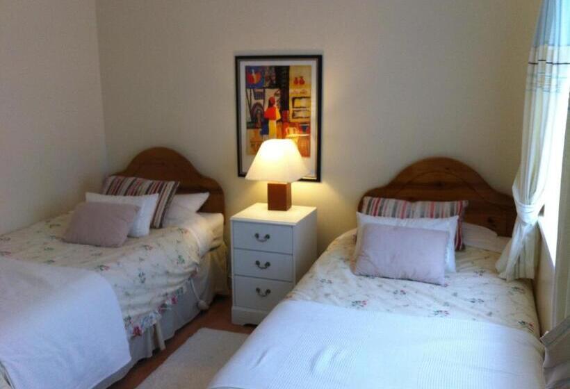 فندق Sea Breeze Bed And Breakfast