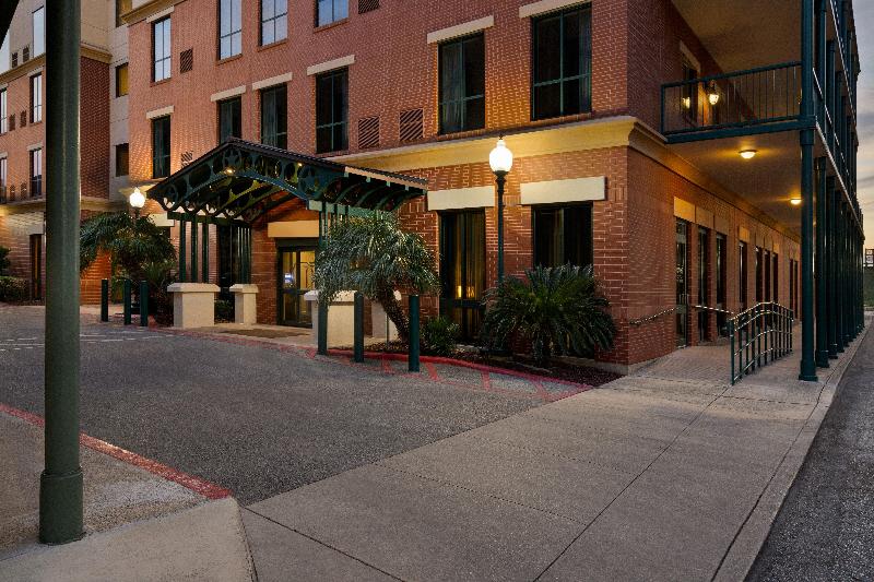 هتل Staybridge Suites San Antonio Downtown Convention Center, An Ihg