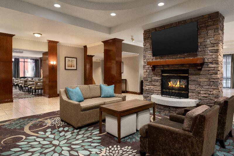 هتل Staybridge Suites San Antonio Downtown Convention Center, An Ihg