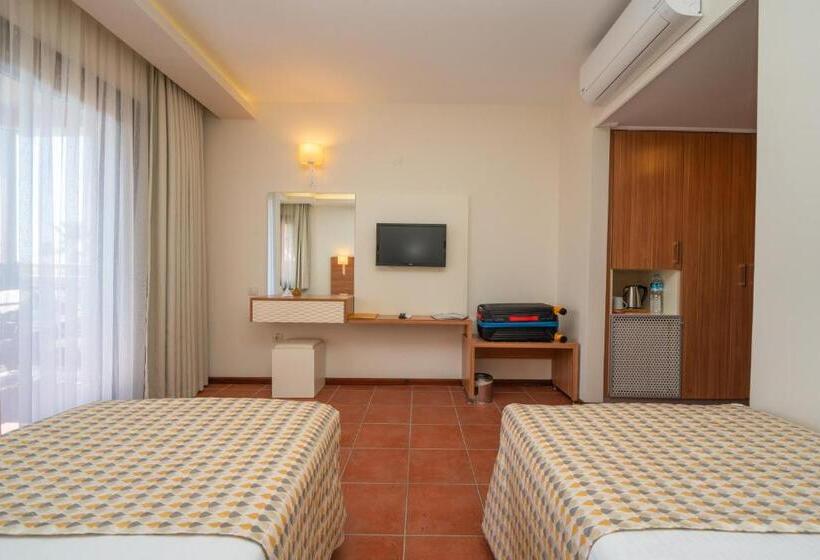 هتل Sundia by Liberty Suncity