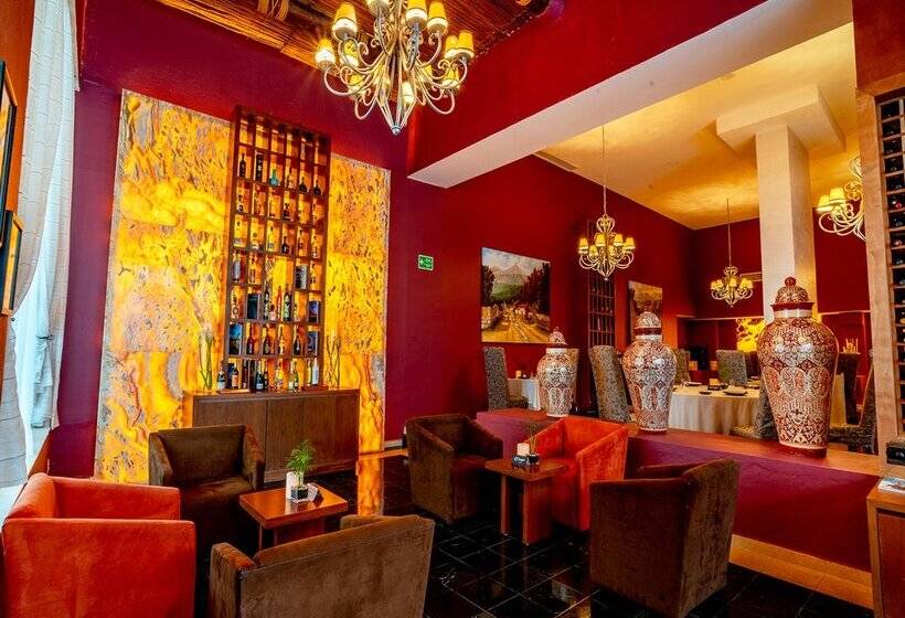 استراحتگاه Grand Oasis Palm