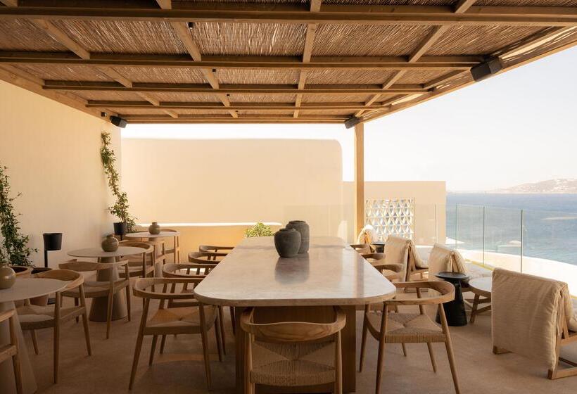 استراحتگاه Suntouch Suites