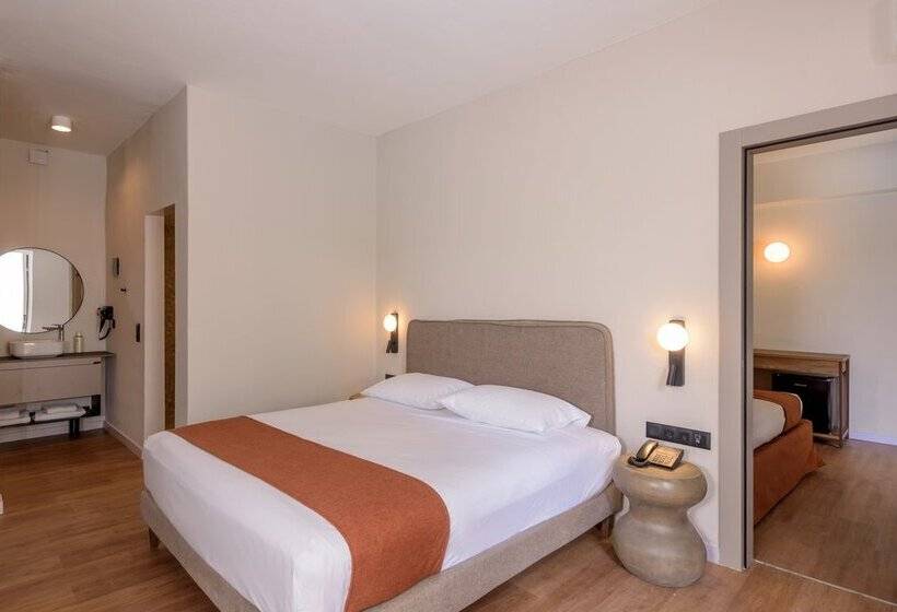Ydoria Resort