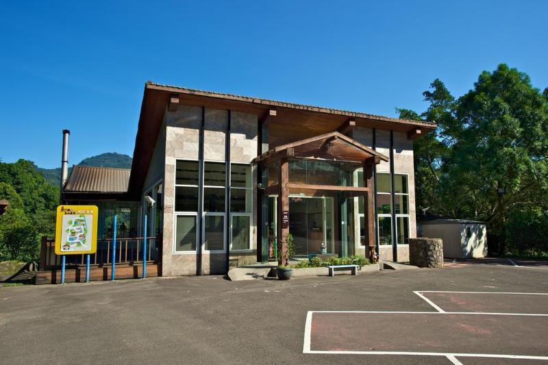هتل Hsinchu Bali Forest Hot Spring Resort