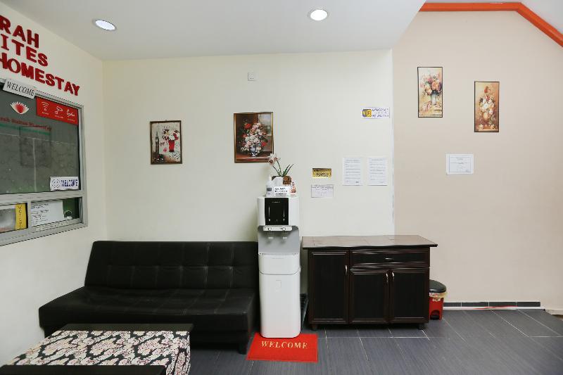 酒店 Semerah Suites By Oyo Rooms