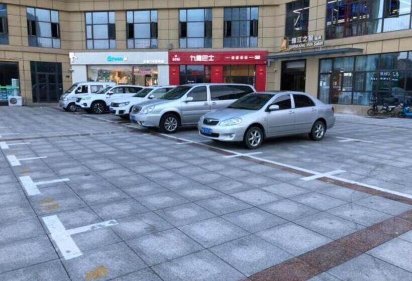 בית מלון כפרי Jinjiang Inn Select Chuzhou Zhongdu Avenue Langya Mountain Zuiwenting Scenic Spot