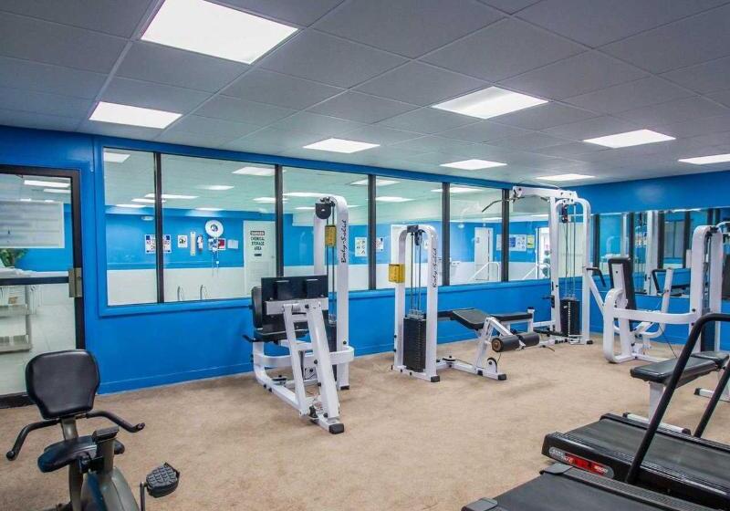 בית מלון כפרי Americas Best Value Inn Torrington Ct