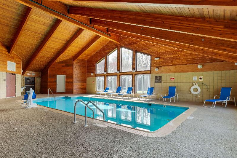 فندق Comfort Inn & Suites