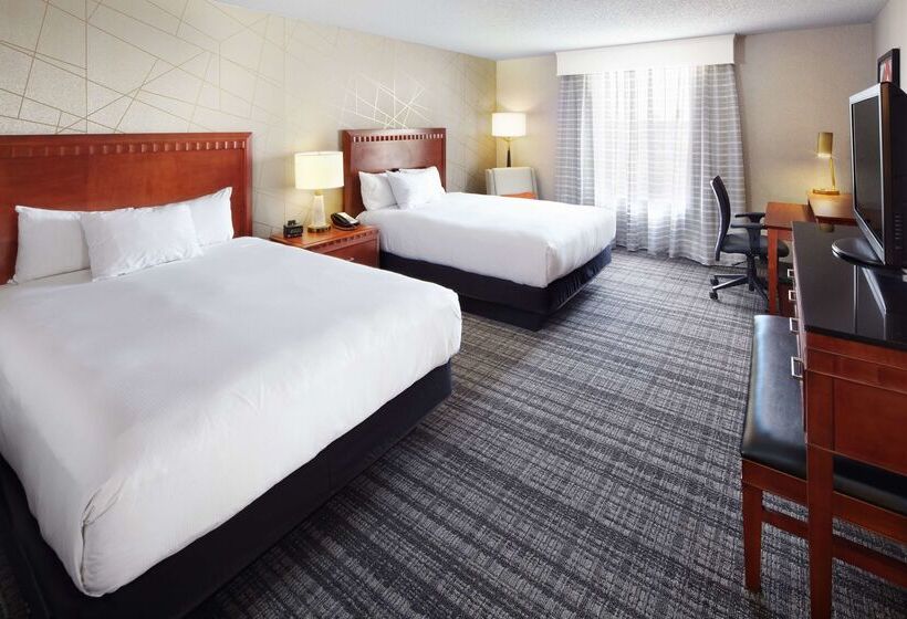 هتل Doubletree By Hilton Dallas Near The Galleria