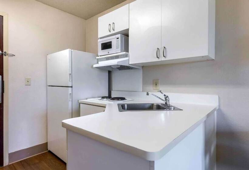 هتل Extended Stay America Suites   Orlando   Lake Mary   1036 Greenwood Blvd