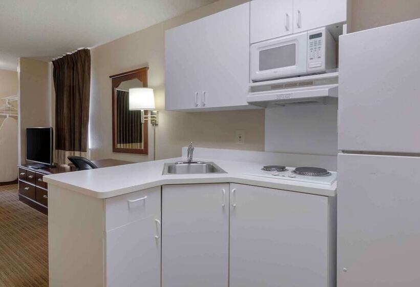 هتل Extended Stay America Suites   Orlando   Lake Mary   1036 Greenwood Blvd