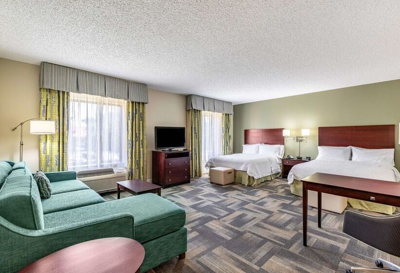 هتل Hampton Inn & Suites Orlando South Lake Buena Vista