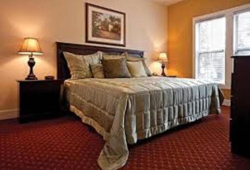 هتل King S Creek Resort By Endless Resorts
