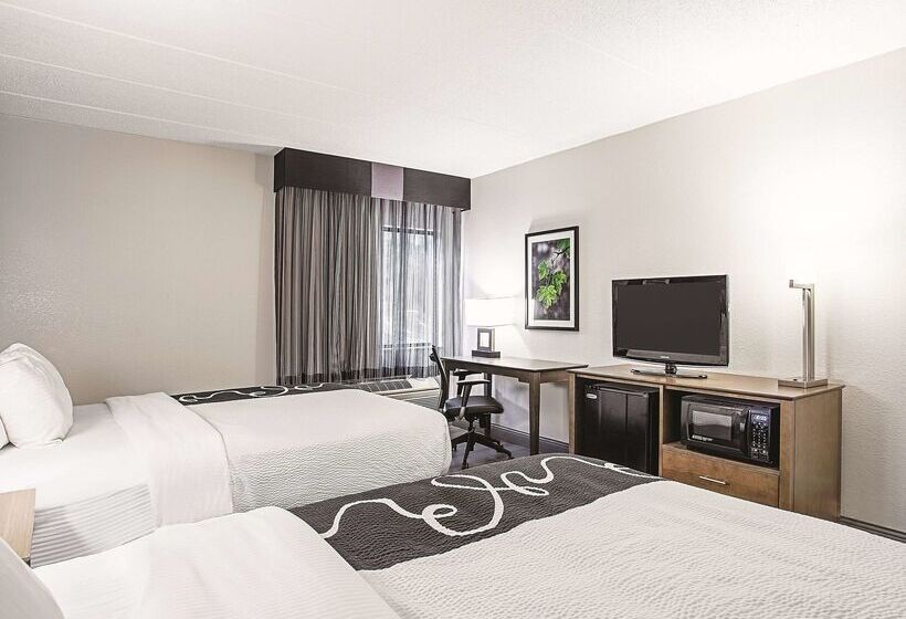 هتل La Quinta By Wyndham Baltimore N / White Marsh