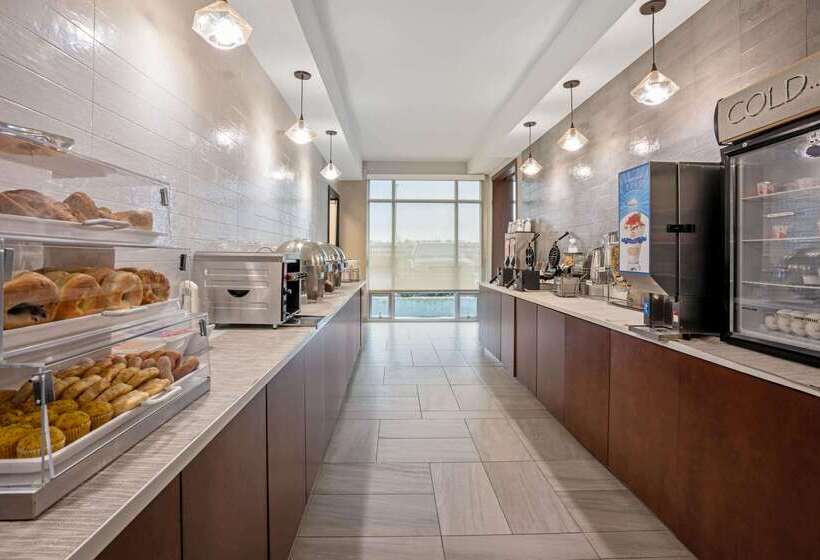 هتل La Quinta By Wyndham Seattle Federal Way