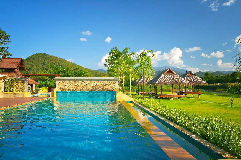 هتل Pai Hotsprings Spa Resort