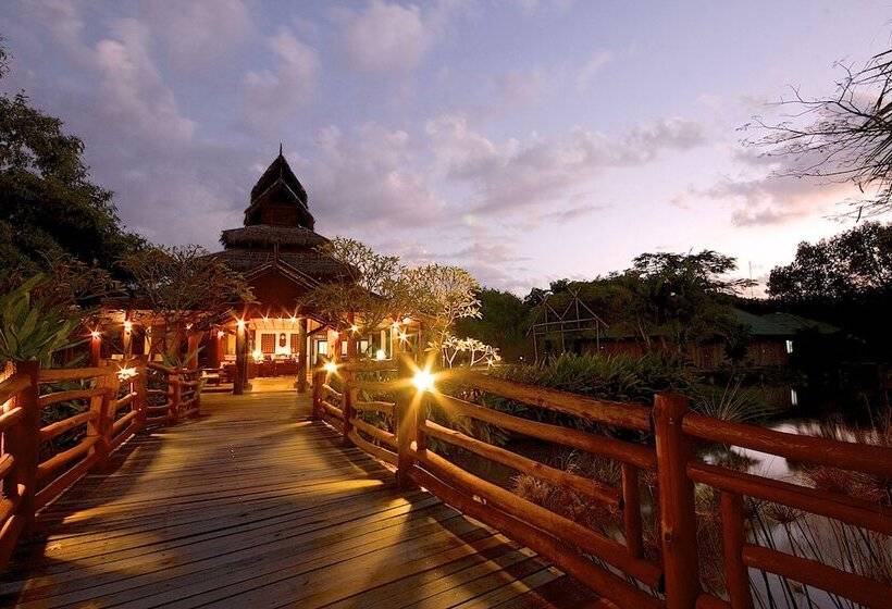 هتل Pai Hotsprings Spa Resort