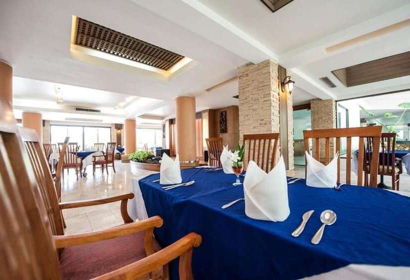 هتل Phi Phi Island Cabana