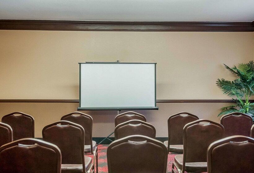 هتل Quality Inn & Suites Albuquerque West