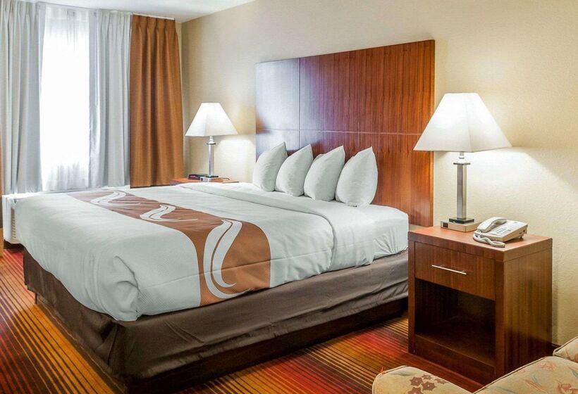 هتل Quality Inn & Suites Albuquerque West