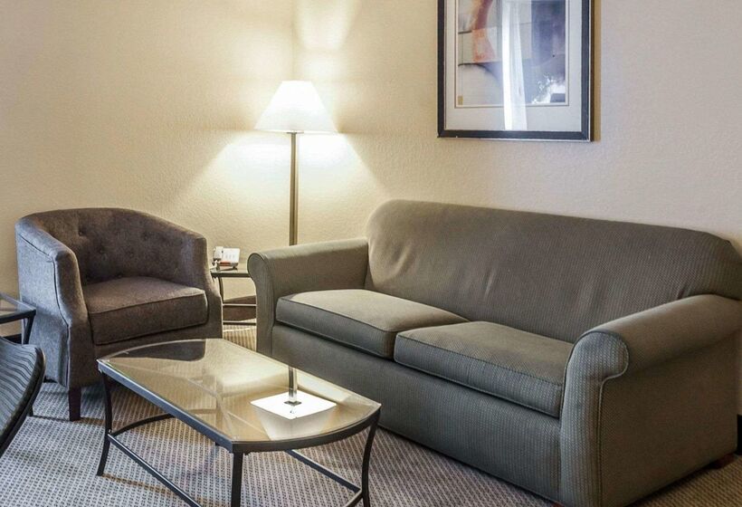 هتل Quality Inn & Suites Albuquerque West