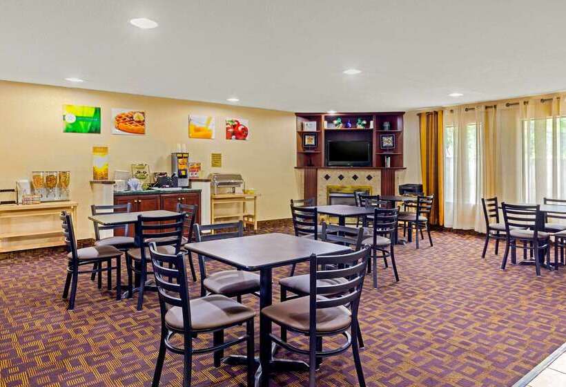 فندق Quality Inn High Point  Archdale